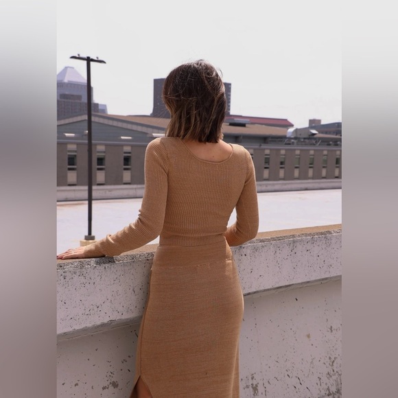 Brown Midi Sweater Skirt & Long Sleeve Sweater Top Set - Retail $100 - Like New - Picture 6 of 14